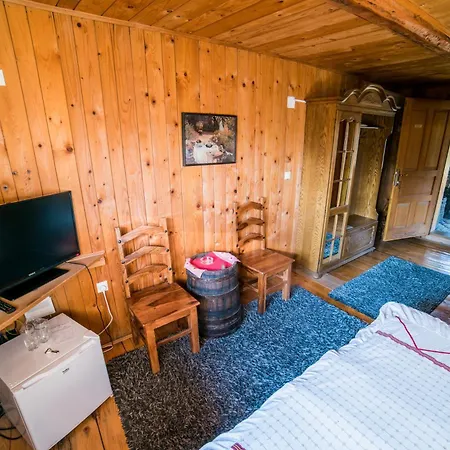 Hotel Etno Selo Stanisici Etno Kuce 3*